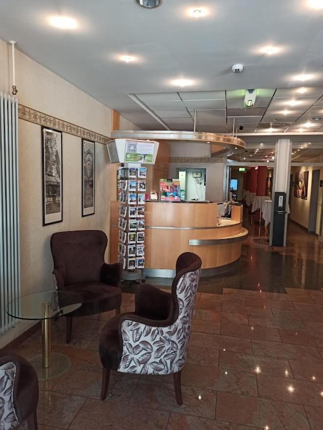 Hotel Domicil Schoenebeck מראה חיצוני תמונה